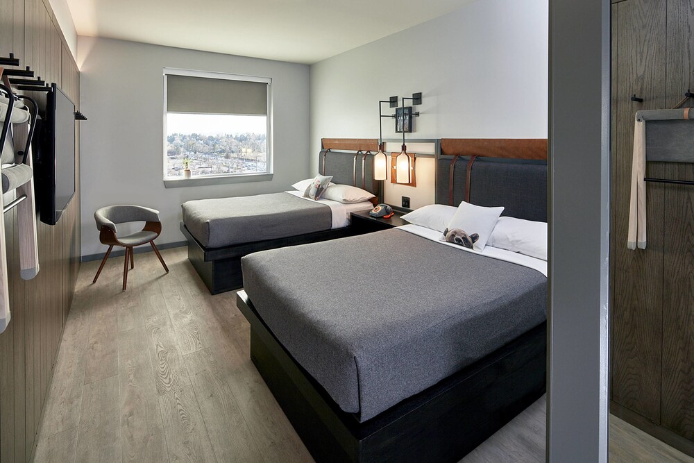 Moxy Denver Cherry Creek - photo 4