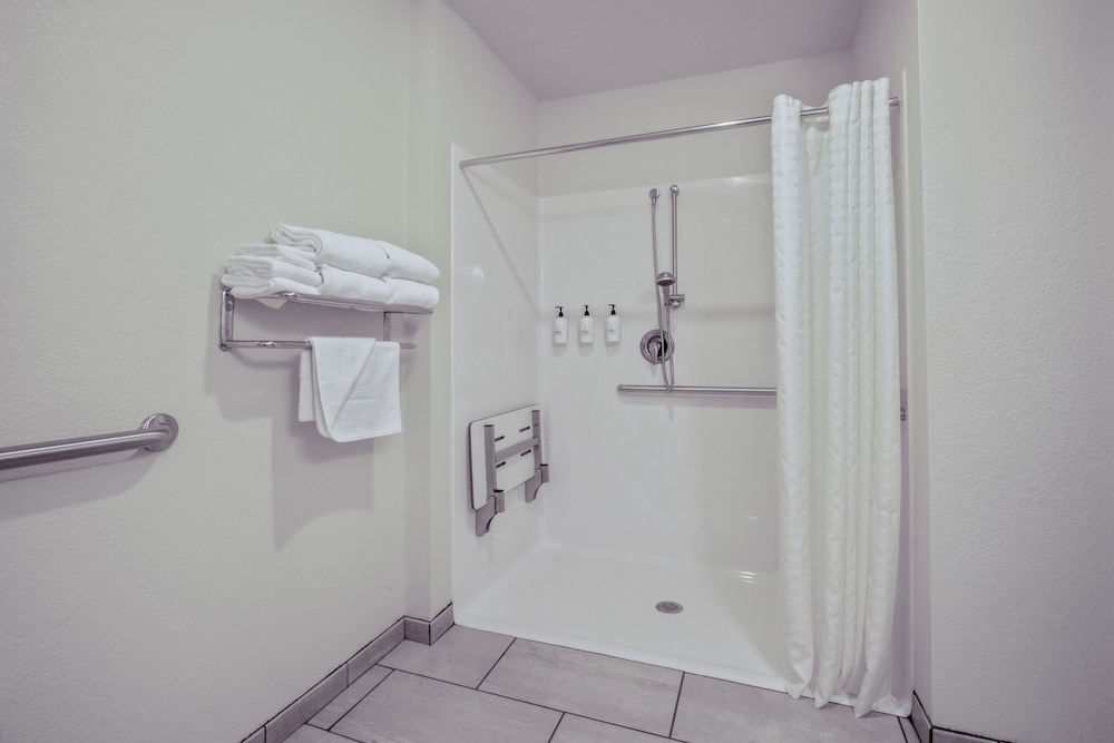 Cobblestone Inn & Suites Boise City - photo 32