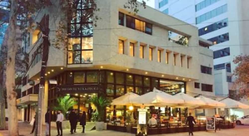Diego de Velazquez - last minute hotel in Santiago