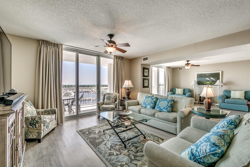 Barefoot Resort North Tower by Condo World - photo 26