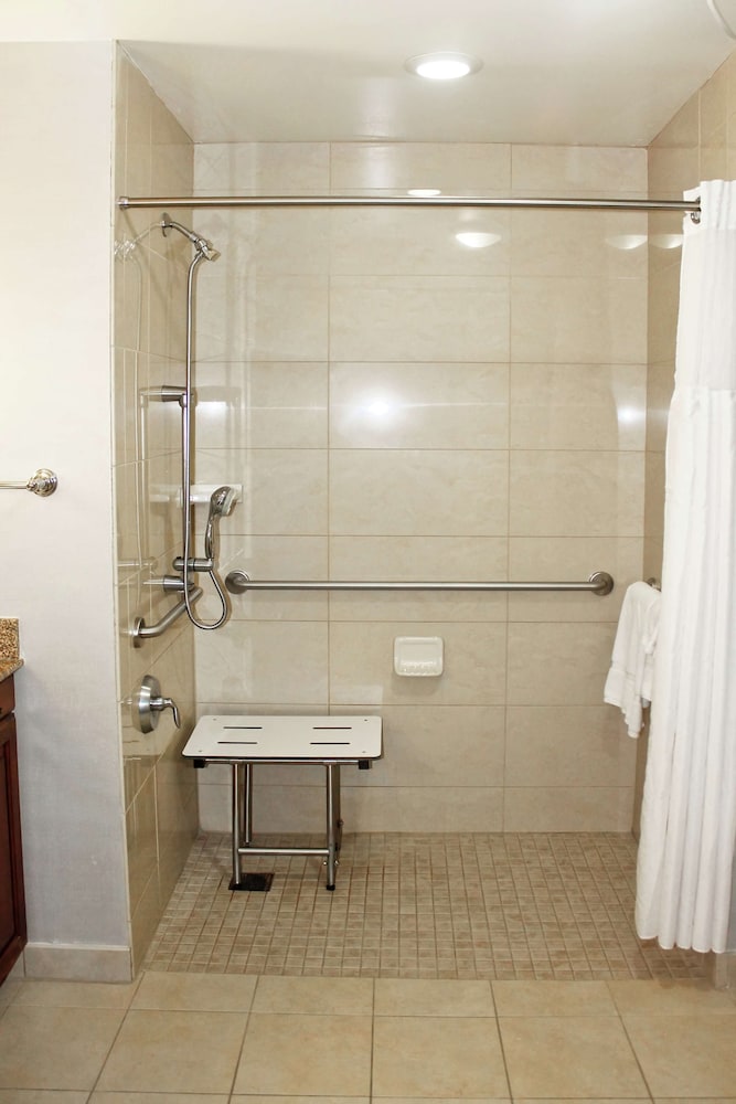 Homewood Suites by Hilton Bentonville Rogers - photo 24