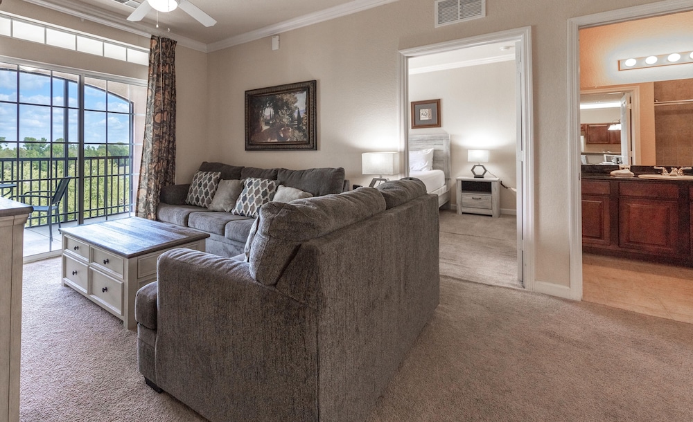 8000tw Unit 4403 Tuscana Resort 2 Bedroom Condo by RedAwning - photo 12