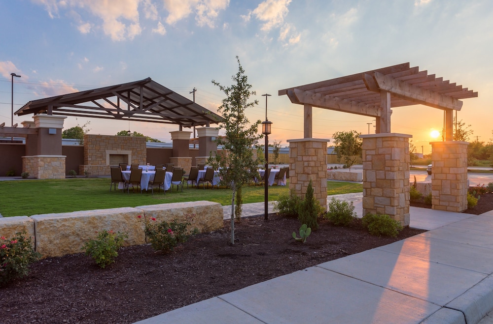 Holiday Inn San Marcos Convention CTR Area by IHG - photo 49
