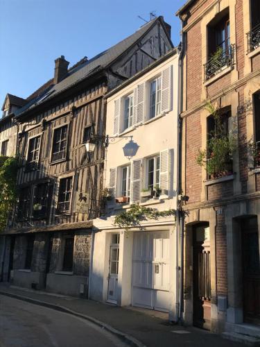 La Bonne Etoile Pres Giverny in Vernon, France