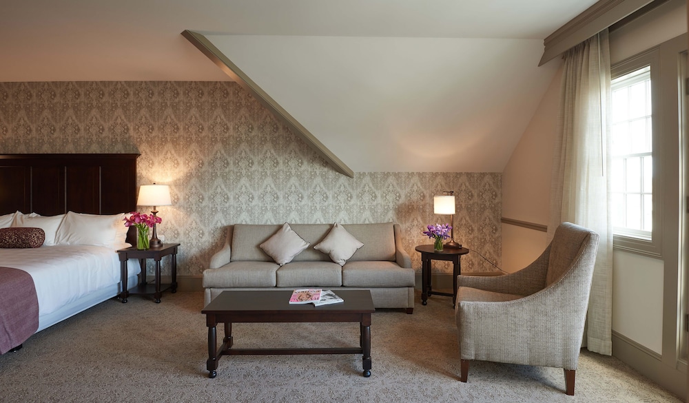The Groton Inn - photo 6