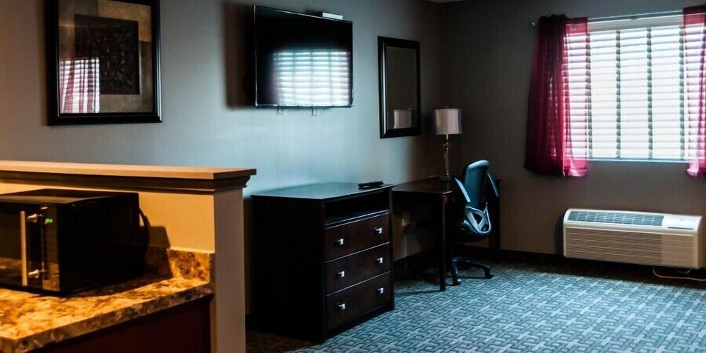 HolmeSuites Columbus Airport DLA - photo 12