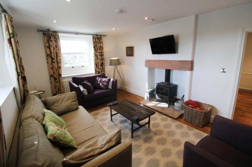 Calley House Hutton remote cottage with hot tub 10 minutes to Ullswater — 4-Star Luxury Hotel in Penrith, United Kingdom
