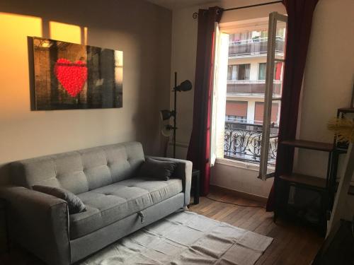 Appart douillet Paris 11 — 4-Star Luxury Hotel in Paris, France