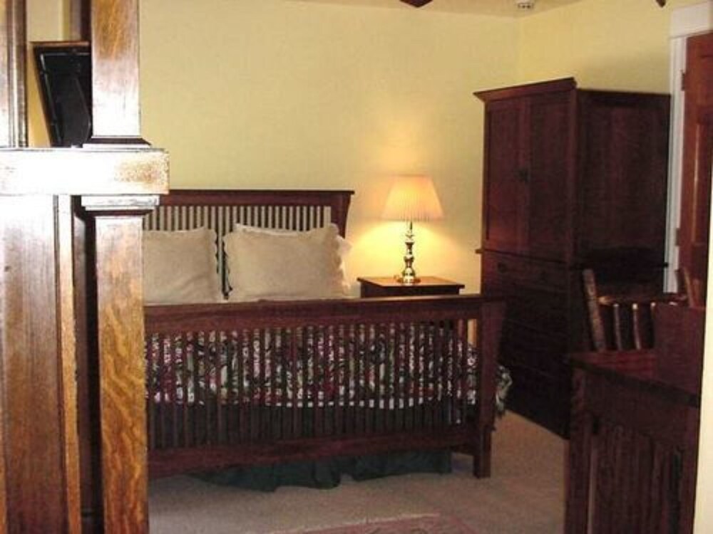 Alps Boulder Canyon Inn - photo 12