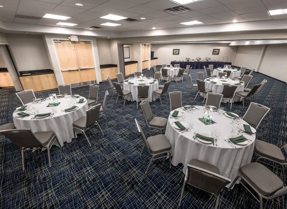 Holiday Inn Raleigh Downtown - photo 39
