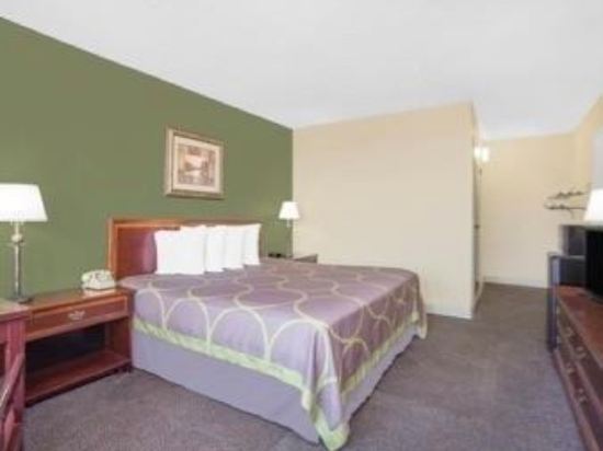 Super 8 La Grange - photo 17