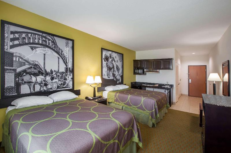 Super 8 by Wyndham LaPorte - photo 11
