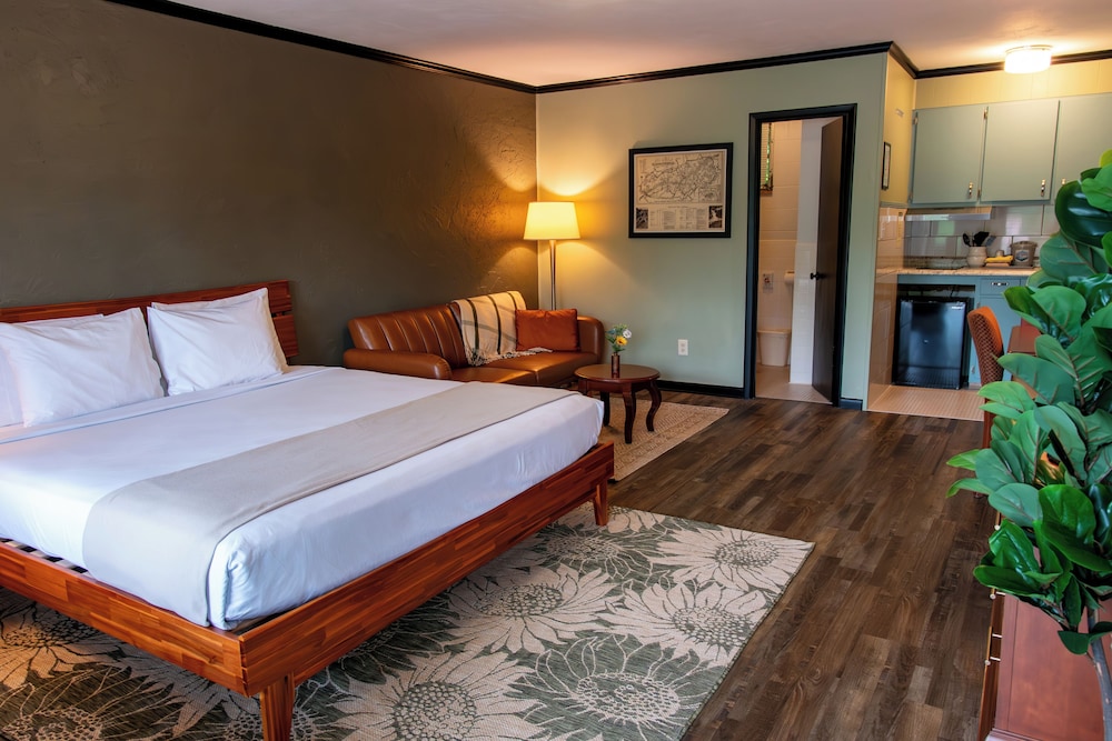 Townsend River Breeze Inn - photo 14