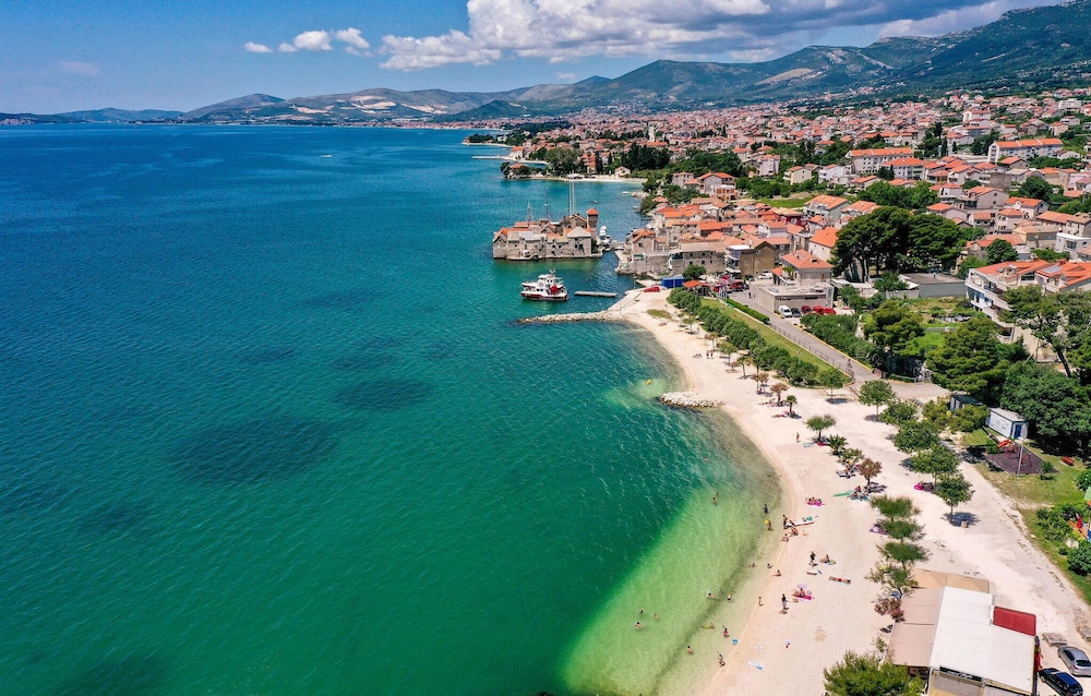 Amazing Home In Kastel Gomilica — 4-Star Luxury Hotel in Dubrovnik, Croatia