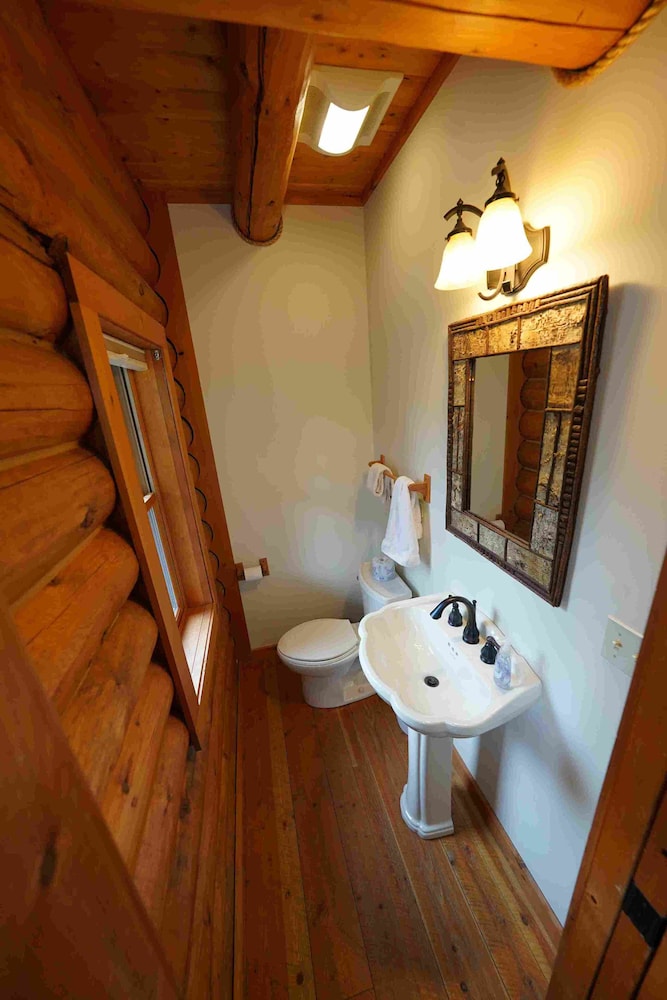Ampersand Bay Resort - photo 176