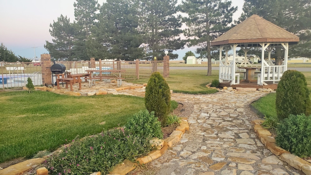 Kansas Country Inn - photo 52