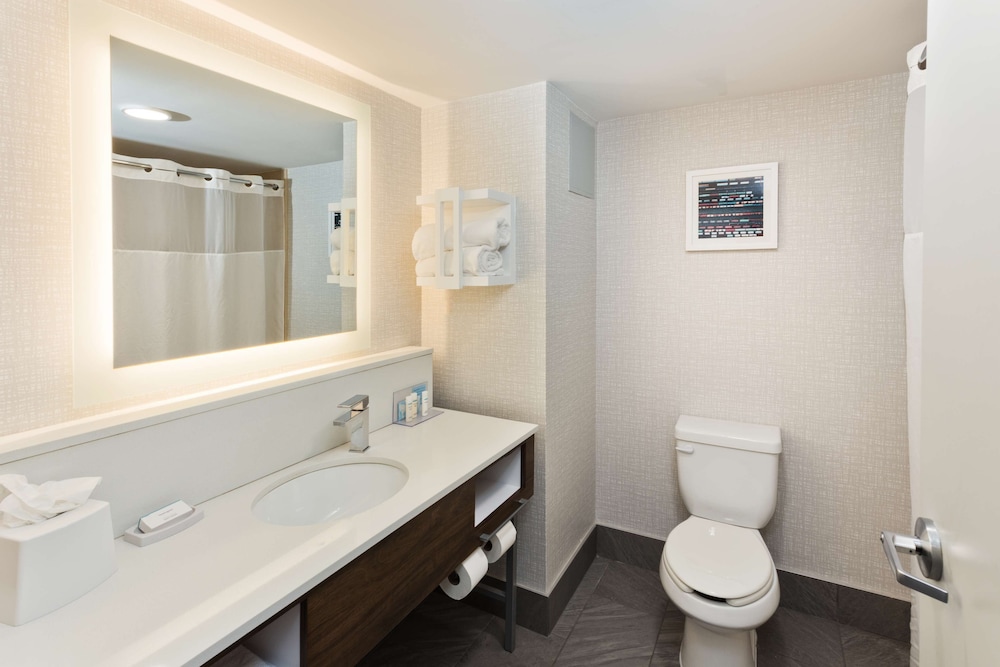 Hampton Inn & Suites Lanett West Point - photo 18