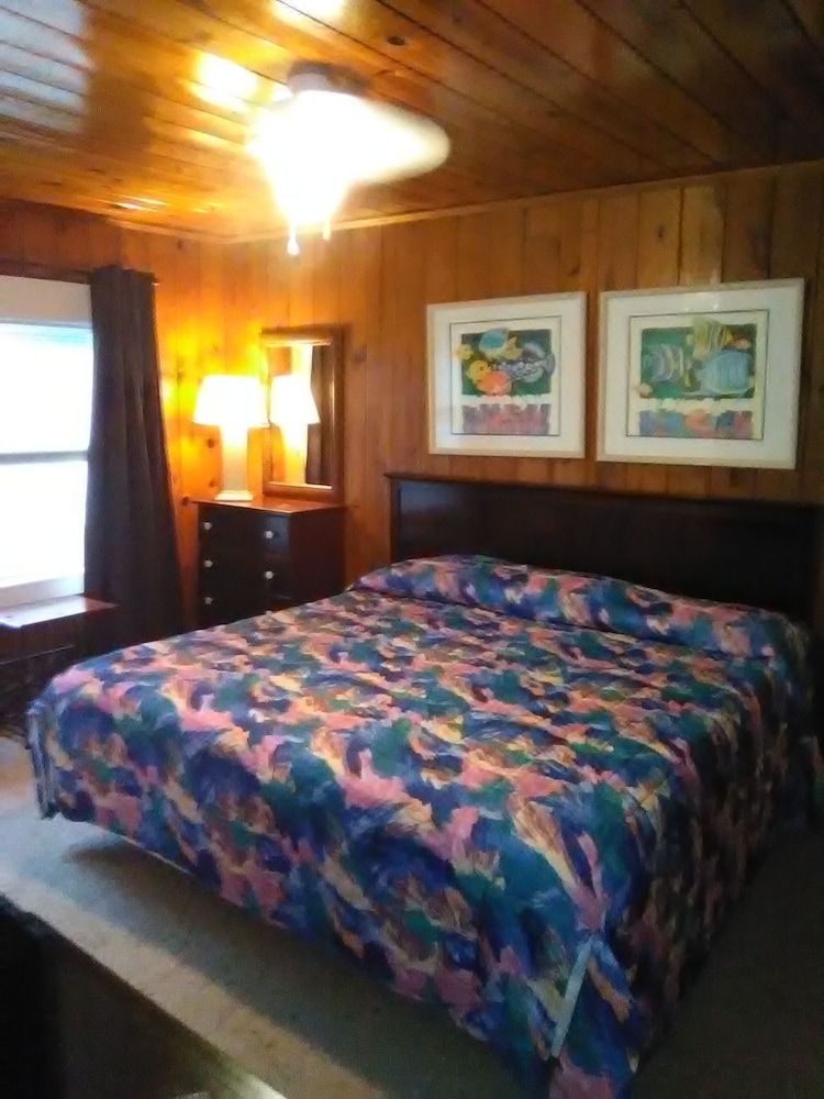 High Tide Motel - photo 13