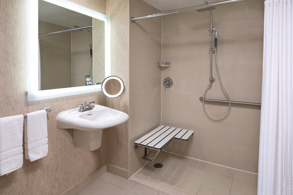 The Westin Southfield Detroit - photo 22