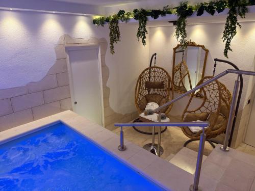 Dimora Palermo with private pool in Palermo, Italy