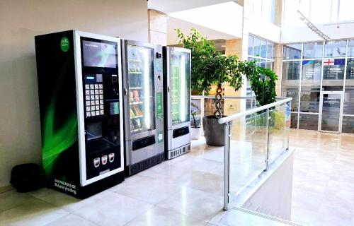City Center 2BDR Apartment near Rustaveli Av