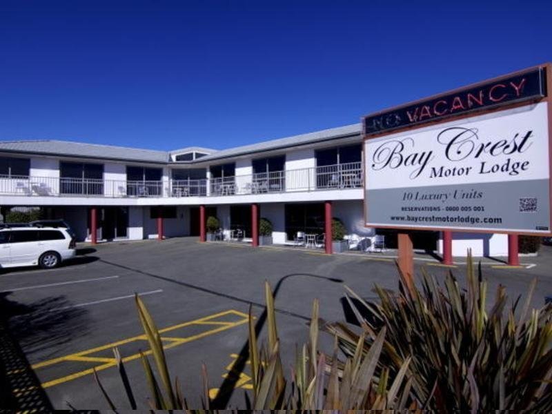 Bay Crest Motor Lodge — 4-Star Luxury Hotel in Nelson, New Zealand