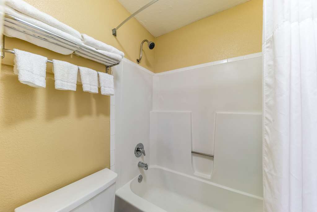 Quality Inn Glenpool Tulsa - photo 27