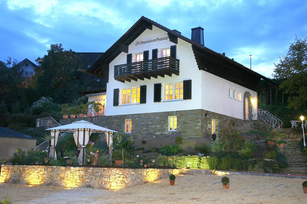 Chalet am Kurpark — 4-Star Luxury Hotel in Boppard, Germany
