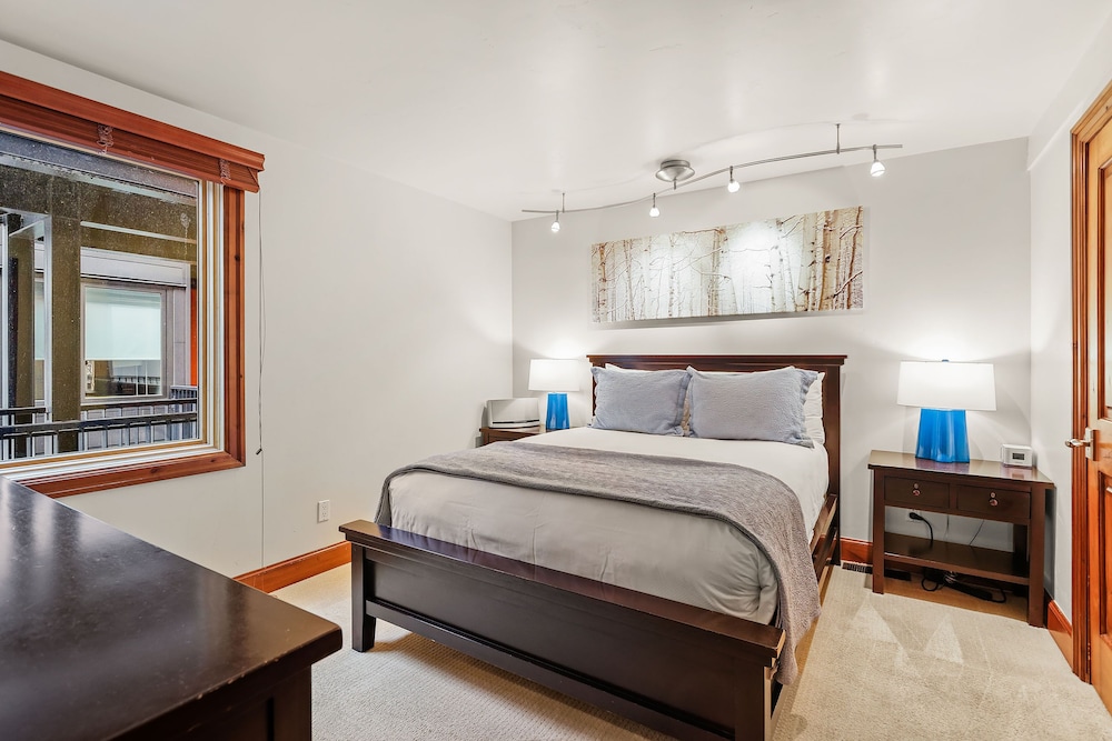 The St. Regis Aspen Resort - photo 5