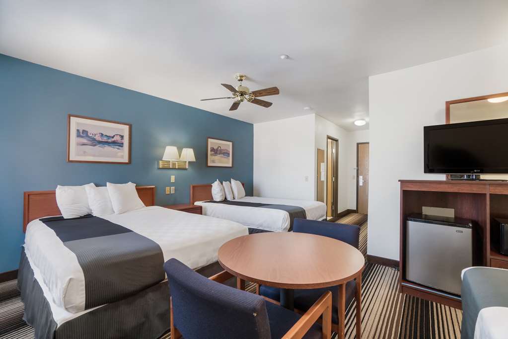 Americas Best Value Inn Green River - photo 13