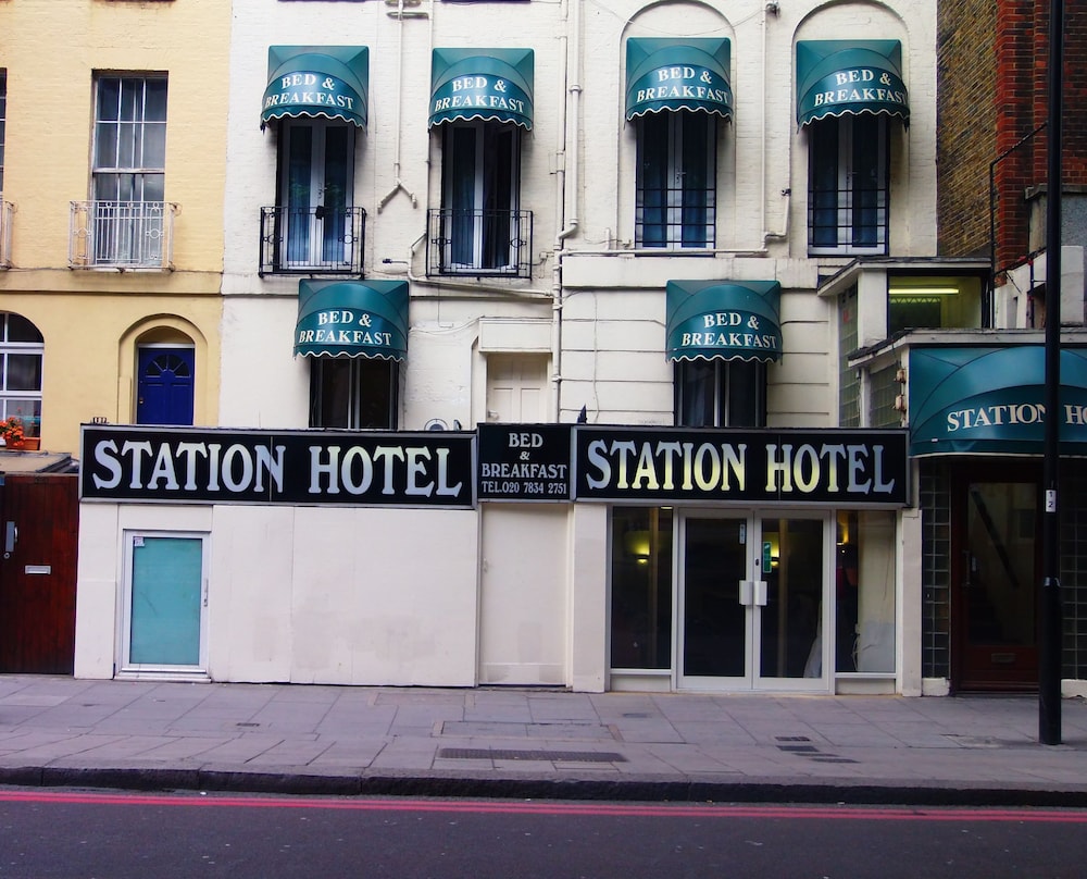 Victoria Station Hotel