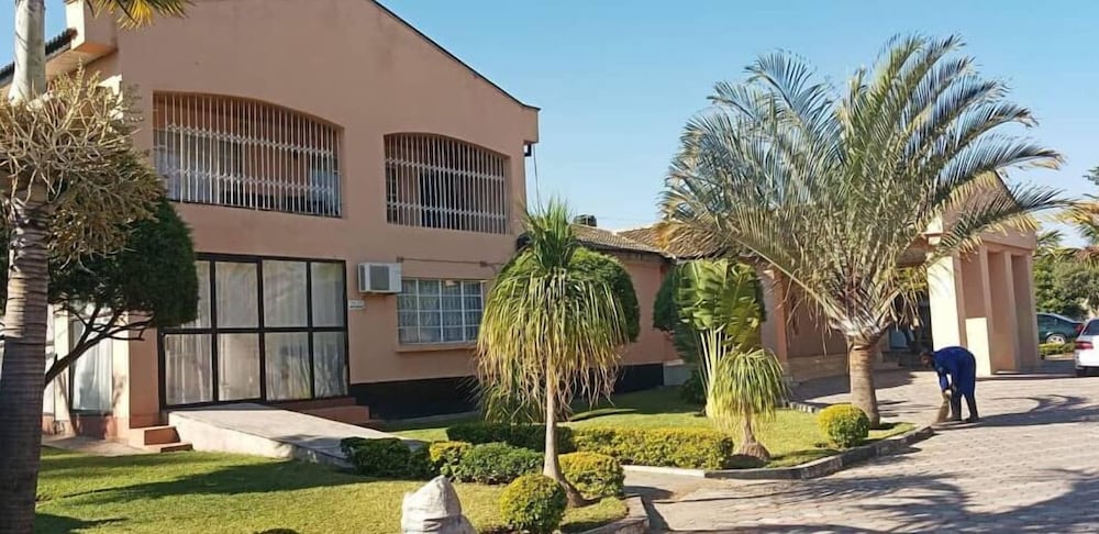 Central Street 9680 in Lusaka, Zambia