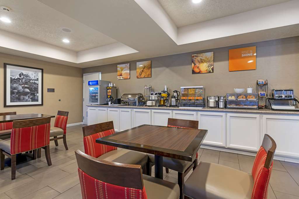 Comfort Inn Lathrop Stockton Airport - photo 40