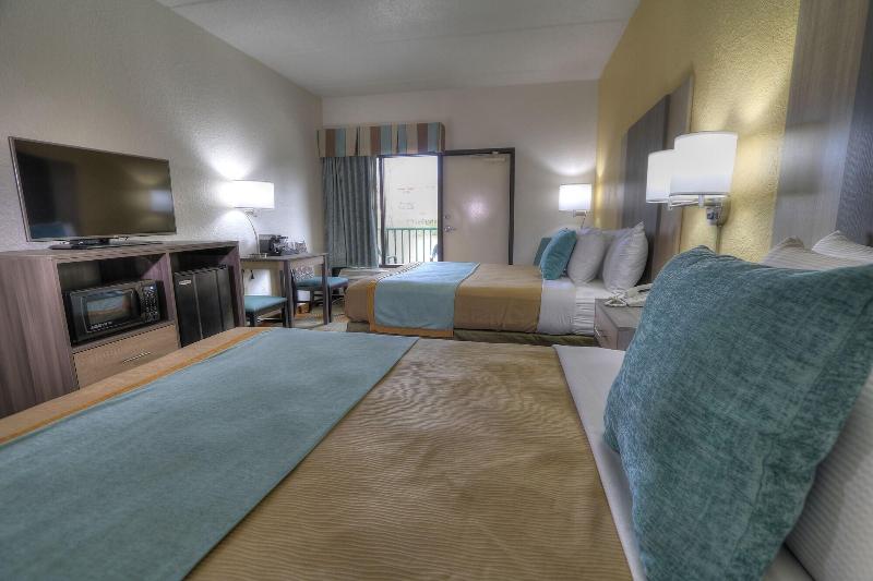 Pigeon River Inn - photo 93