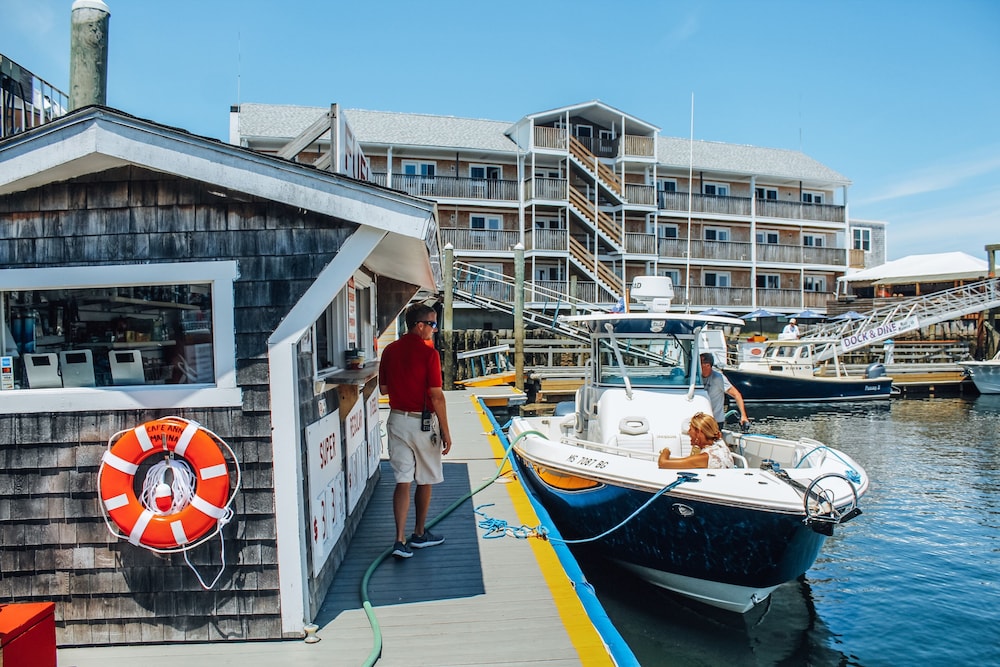 The Hotel at Cape Ann Marina - photo 131