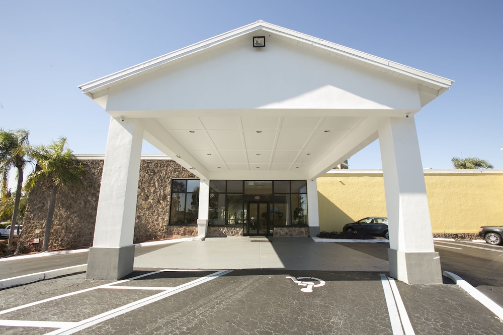 The Inn at Boynton Beach - photo 30