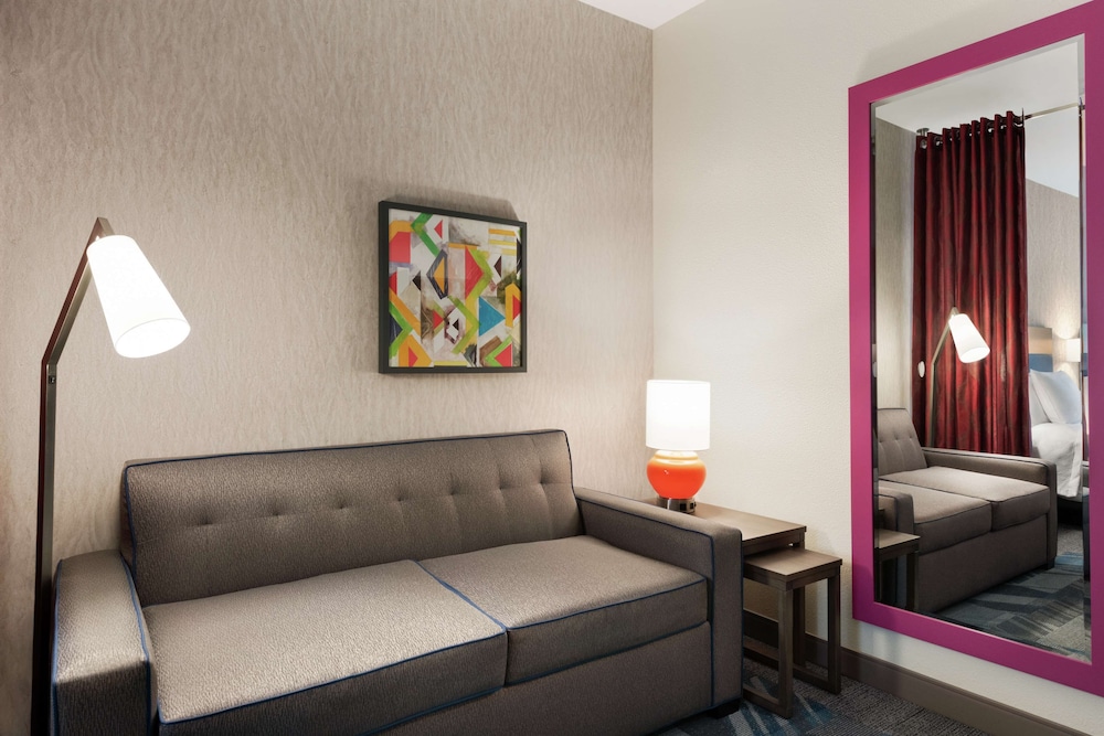 Home2 Suites by Hilton Houston Pearland - photo 25