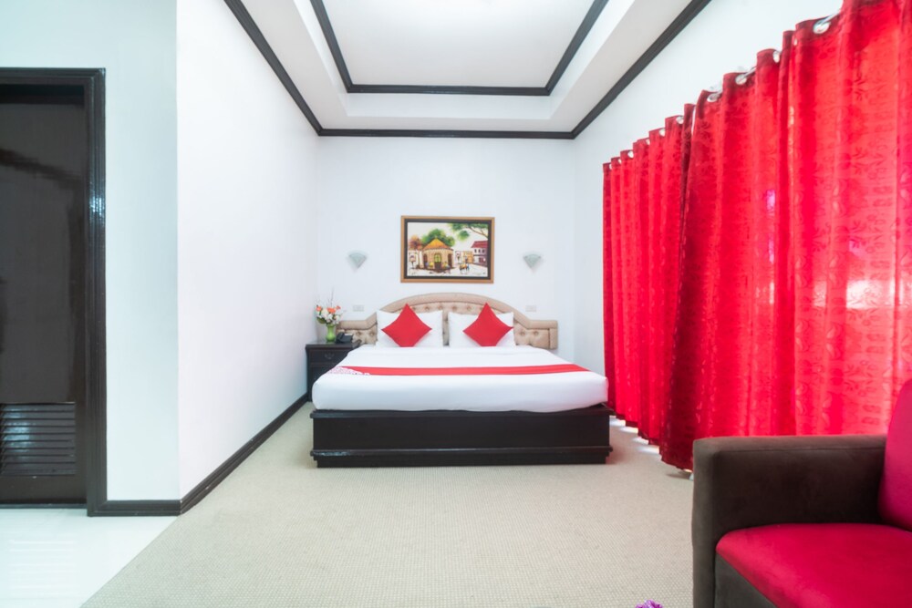 Sunny Point Hotel & Apartelle — hotel in Davao