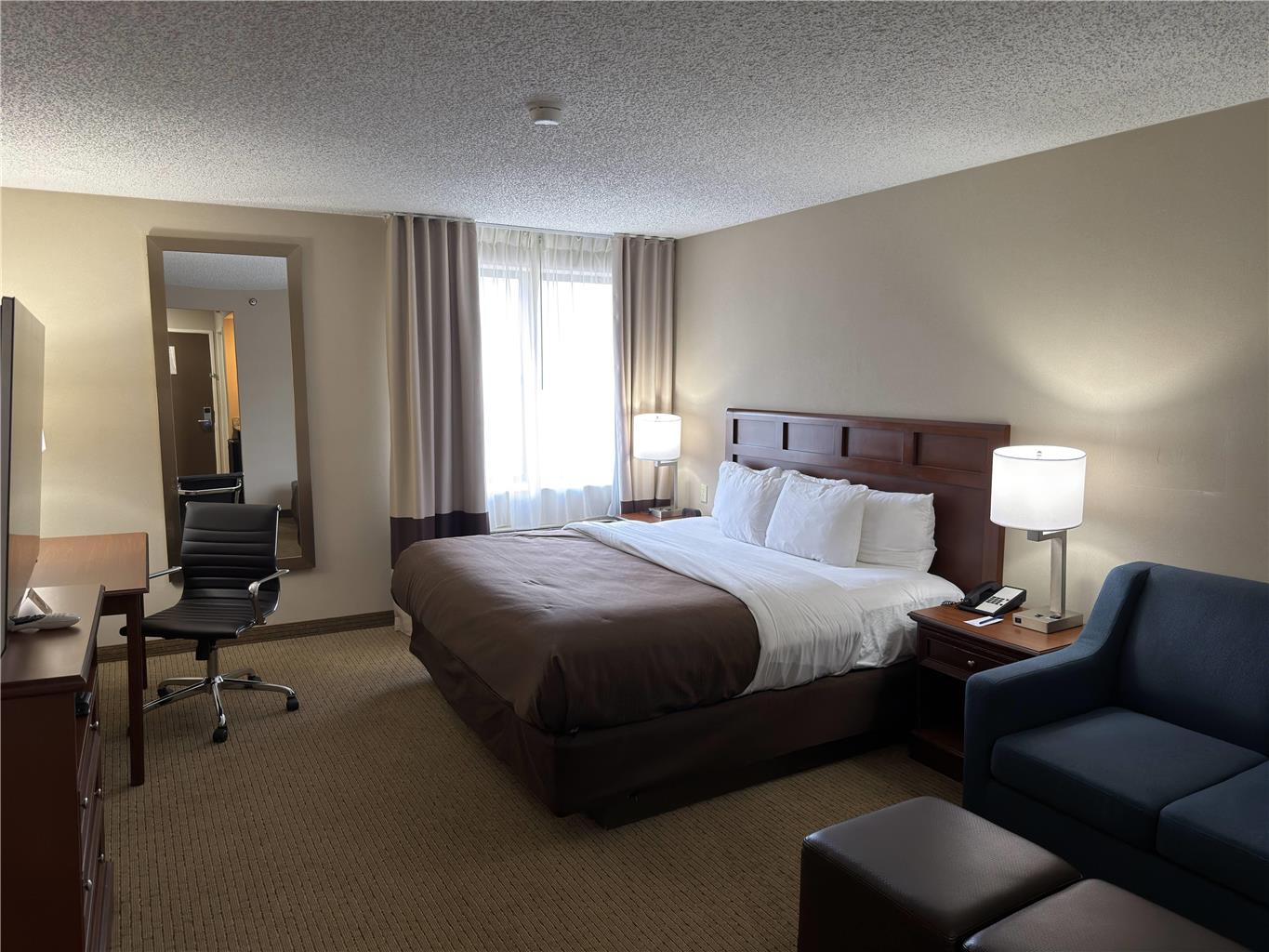 Wingate by Wyndham Utica - photo 22