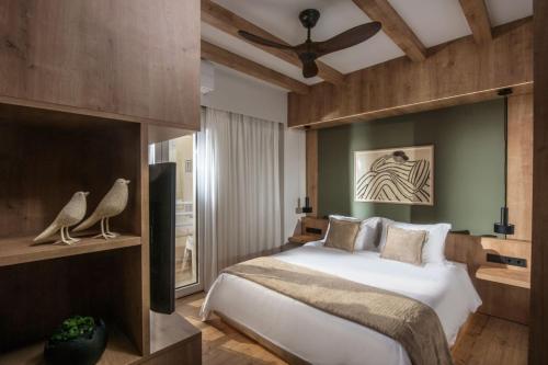Relaxo Collection Luxury Suites in the Heart of Heraklion — 4-Star Luxury Hotel in Irakleion, Greece