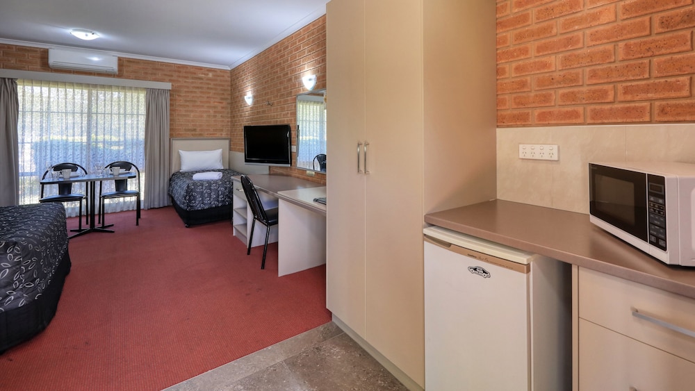 Glider City Motel Benalla — Benalla — photo 4