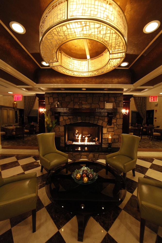 The Inn At Fox Hollow Hotel - photo 3