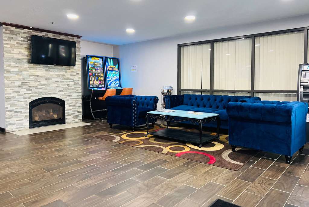 Baymont by Wyndham La Crosse Onalaska - photo 3