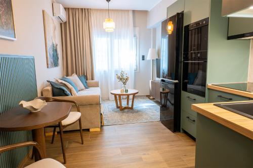 Arco Teal — 4-Star Luxury Hotel in Kavala, Greece