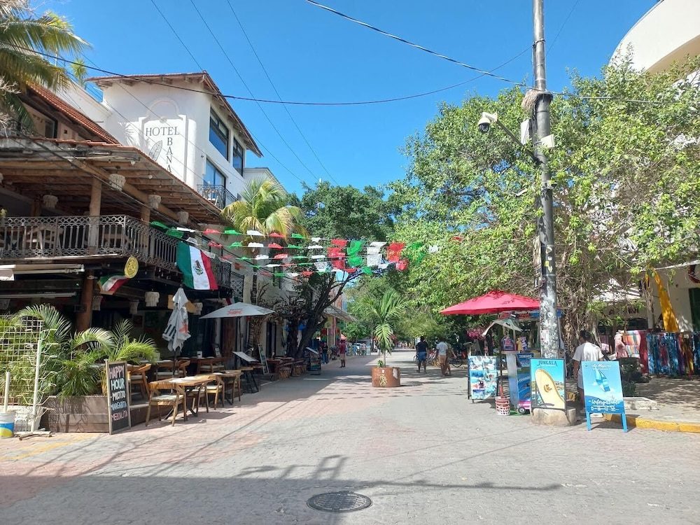 Riviera Maya Suites