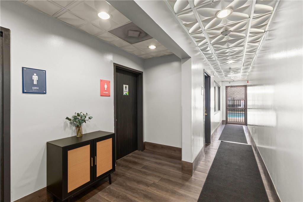 Wingate by Wyndham Humble Houston Intercontinental Airport - photo 10