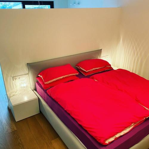 Casa Sciliar centro paese PINK — 4-Star Luxury Hotel in Bolzano, Italy