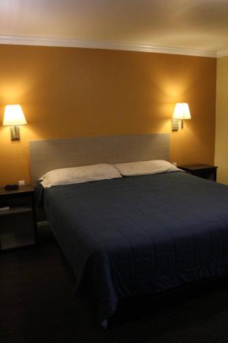 Timberline Motel - photo 2