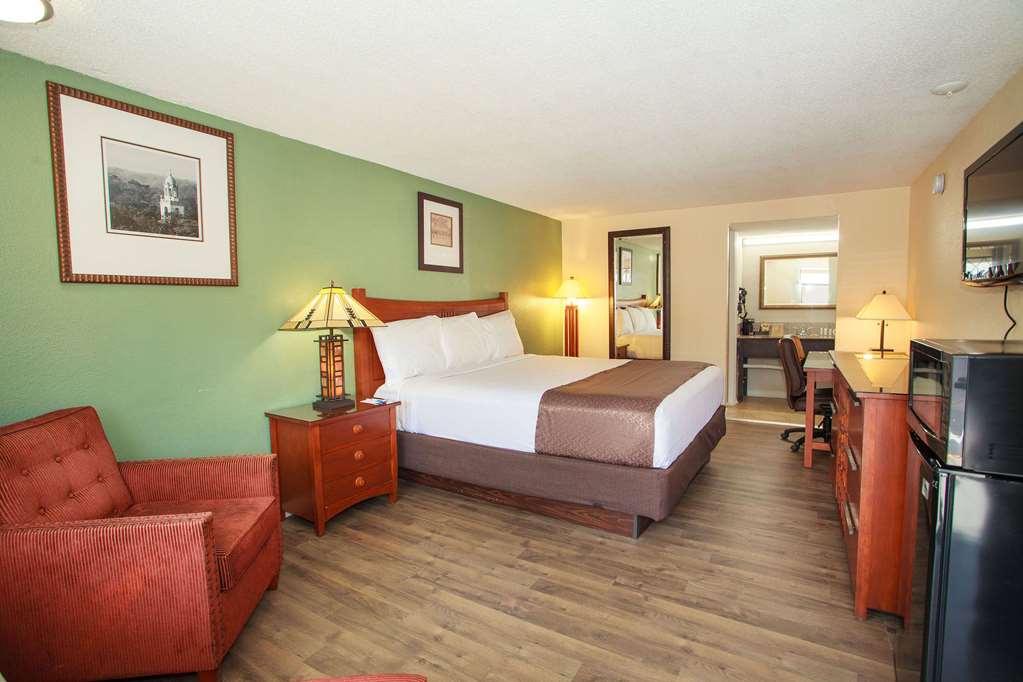 Travelodge by Wyndham Macon West - photo 13