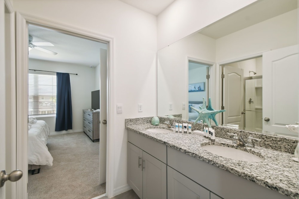 7704oml solterra Resort 7 Bedroom Home by RedAwning - photo 39